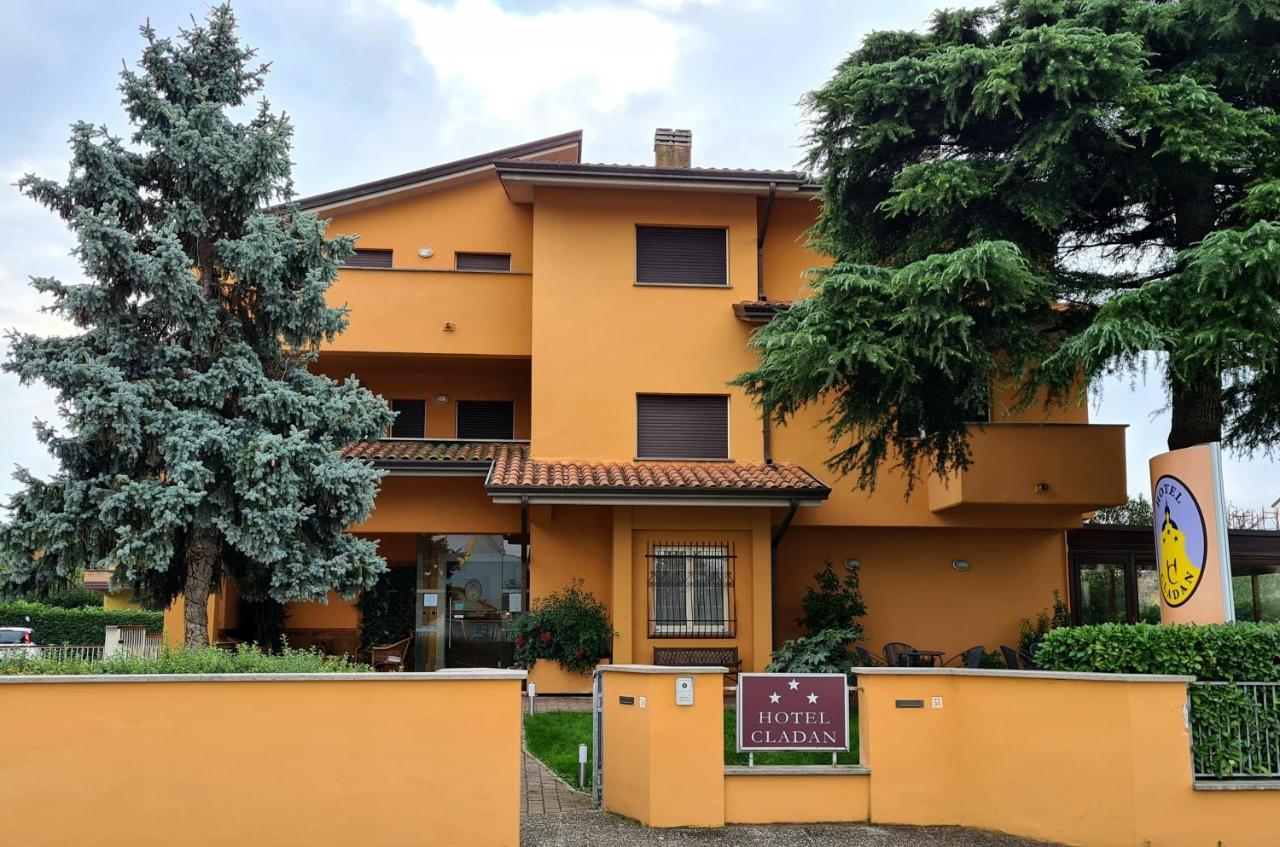 Hotel Cladan Assisi Eksteriør billede