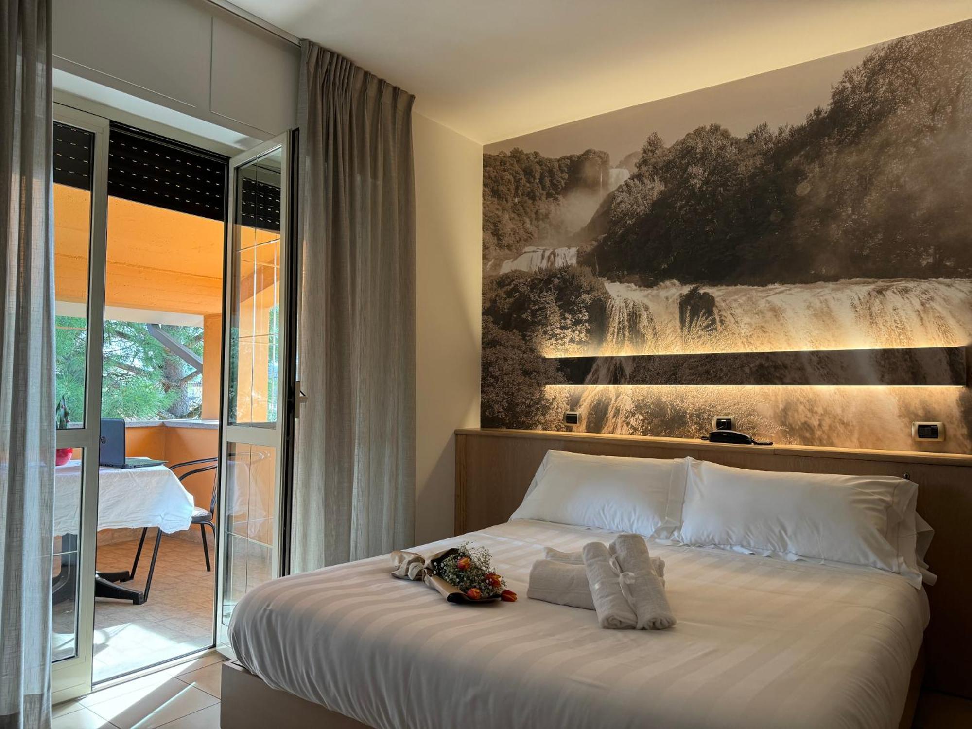 Hotel Cladan Assisi Eksteriør billede