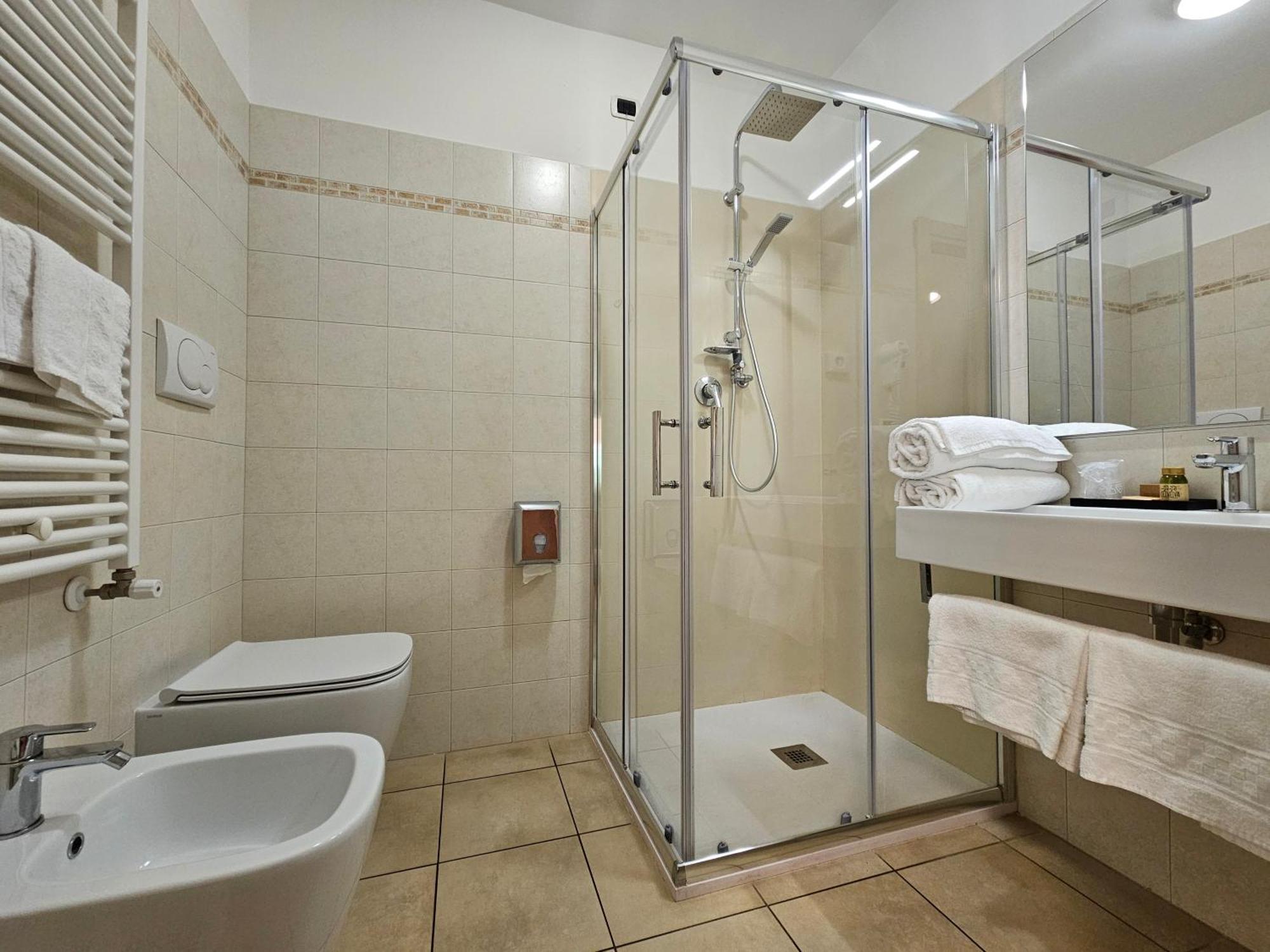 Hotel Cladan Assisi Eksteriør billede