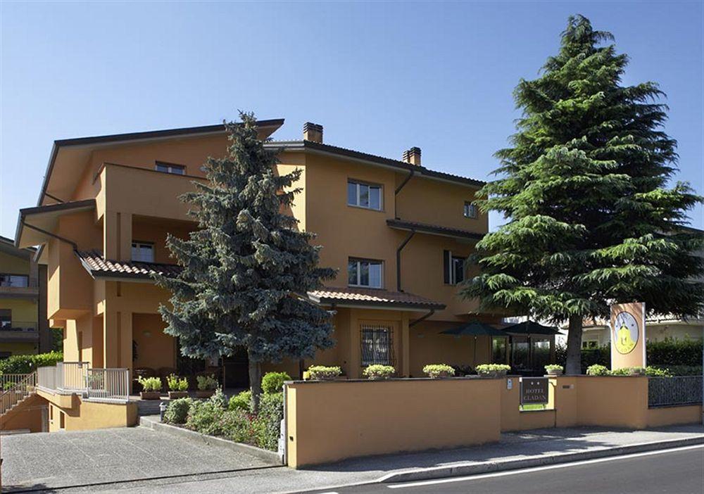 Hotel Cladan Assisi Eksteriør billede